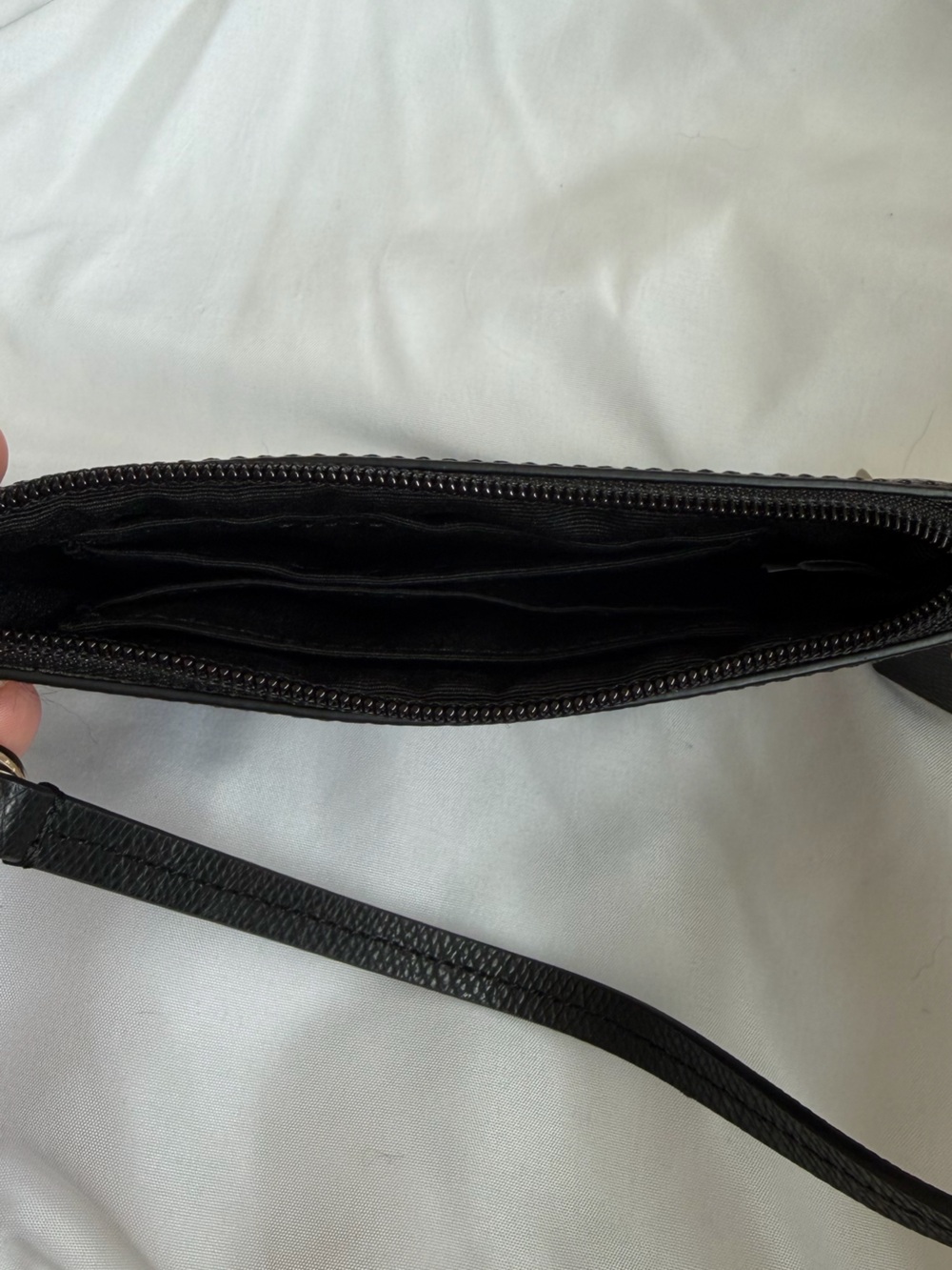 NWT and Box Coach Black Leather Wristlet with Gold Hardware - Picture 7 of 7